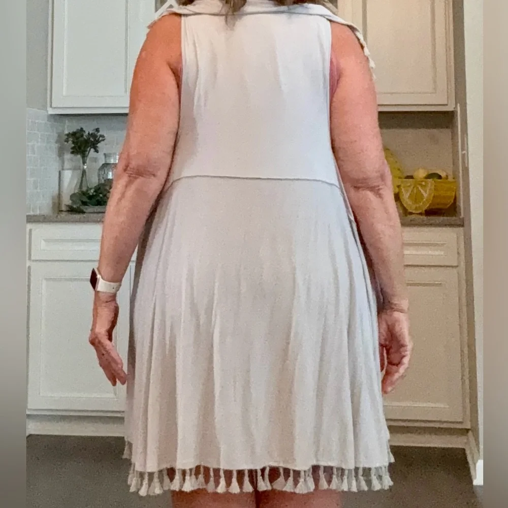 Gray Tassel Shawl